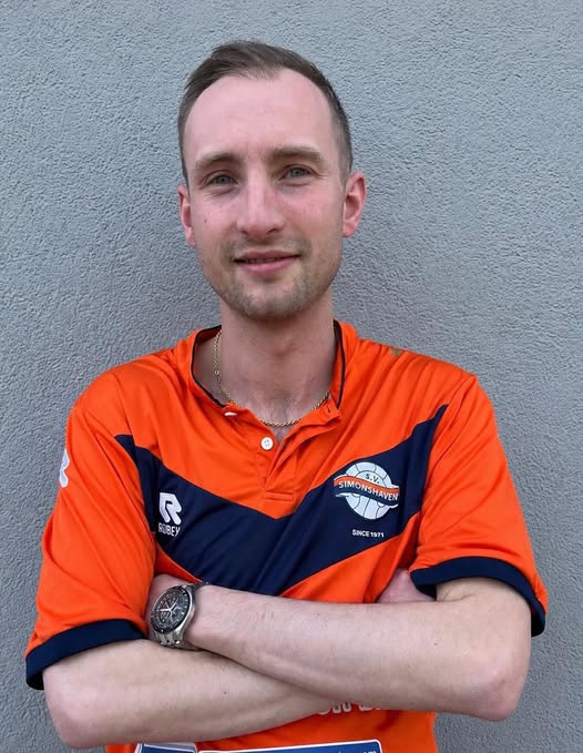 Mitch Zoetewei pakt prestatief voetbal weer