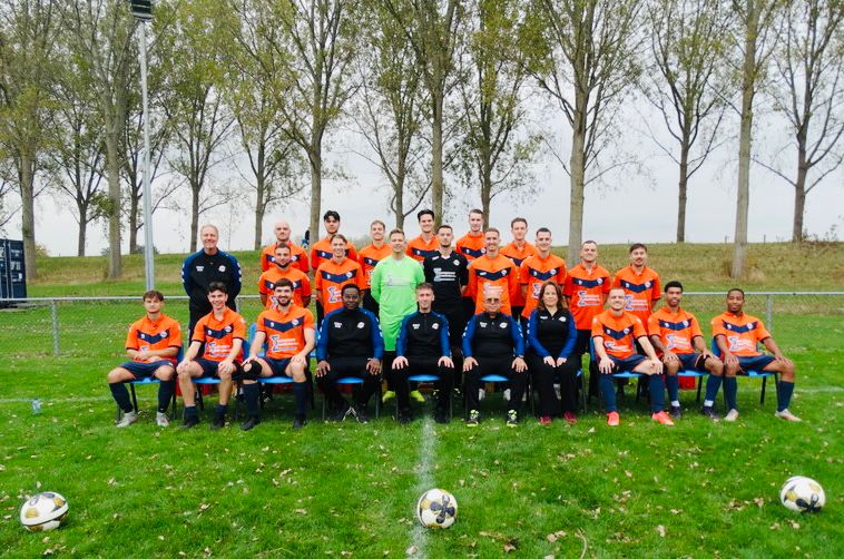Oefenwedstrijd S.V Simonshaven